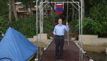 התגובה הקורעת של ביל גייטס ל"אתגר דלי הקרח"