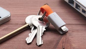 מגניב: המטען הזעיר הזה ידאג שלא תיתקעו שוב בלי סוללה בסמארטפון