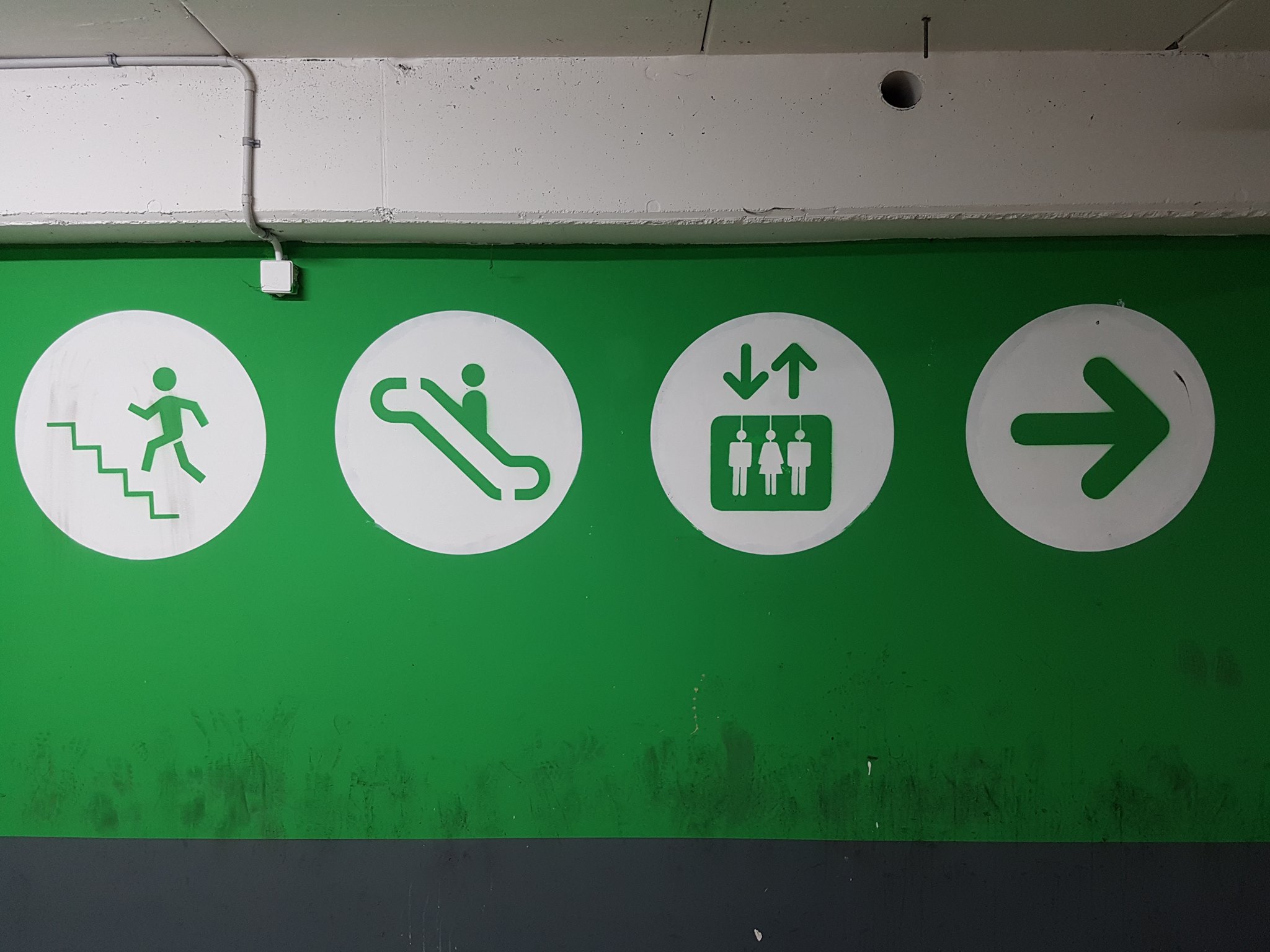 שלטים מצחיקים 5